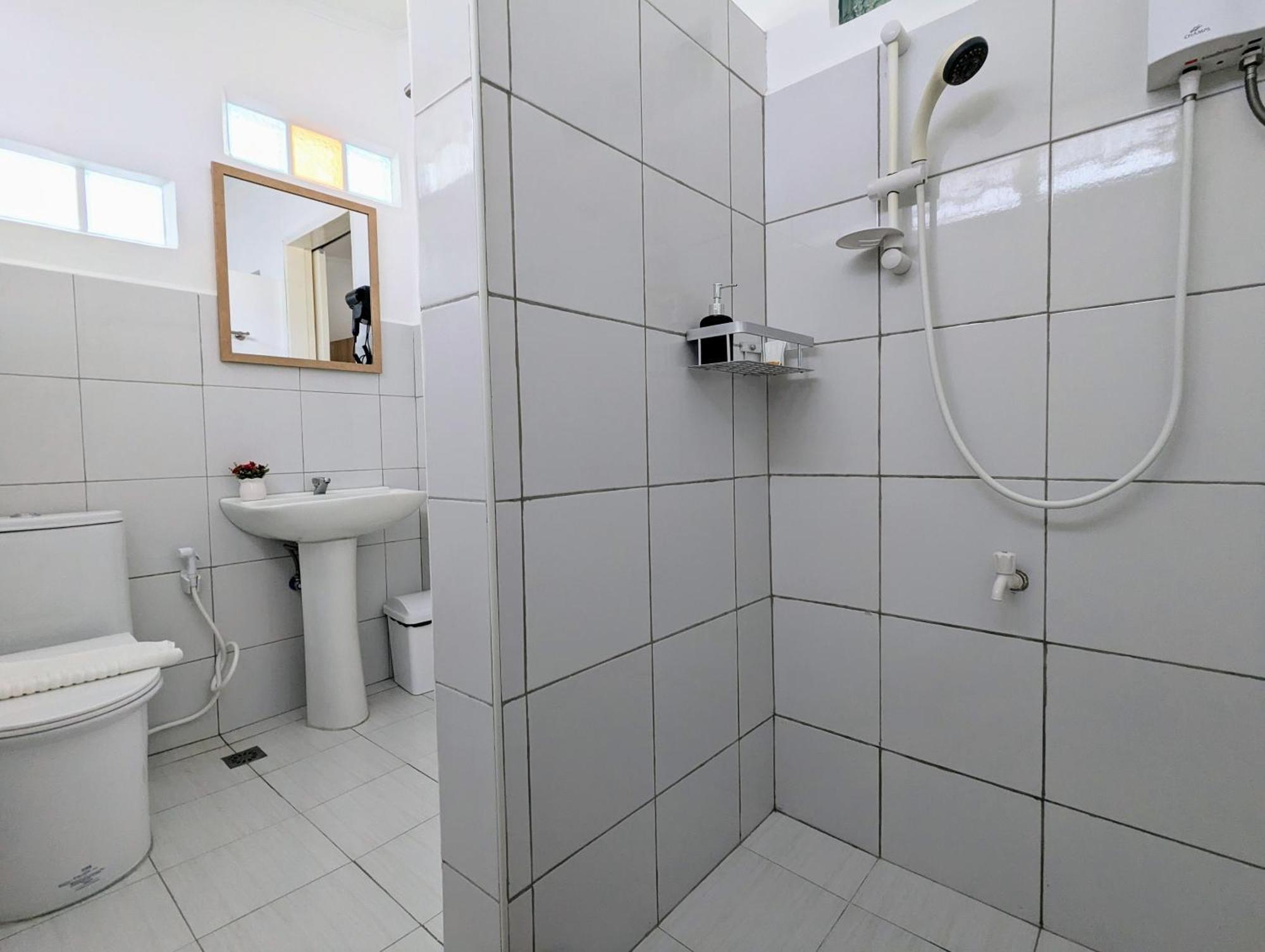 Astillo'S Guest Houses Moalboal Room photo