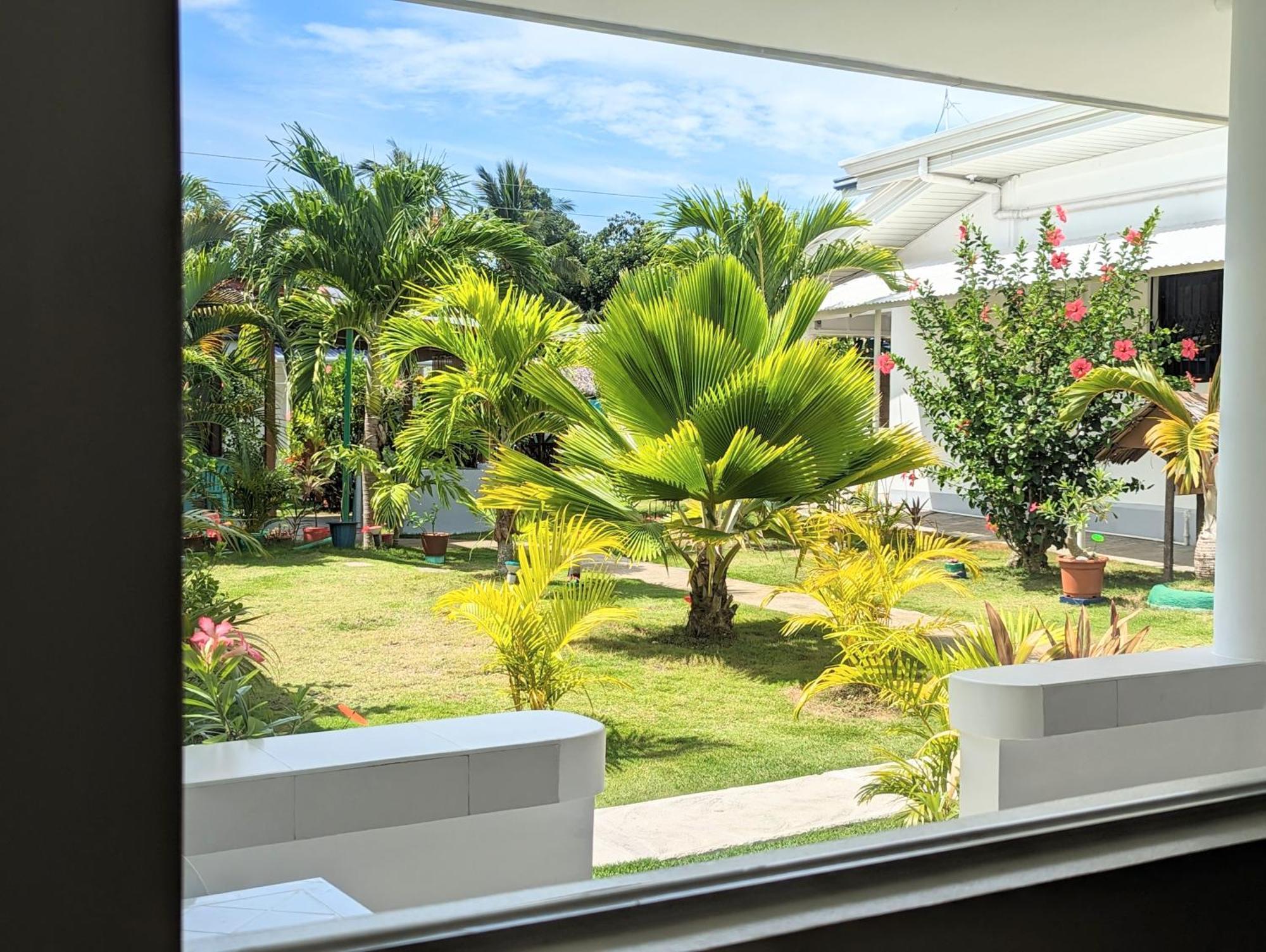 Astillo'S Guest Houses Moalboal Room photo