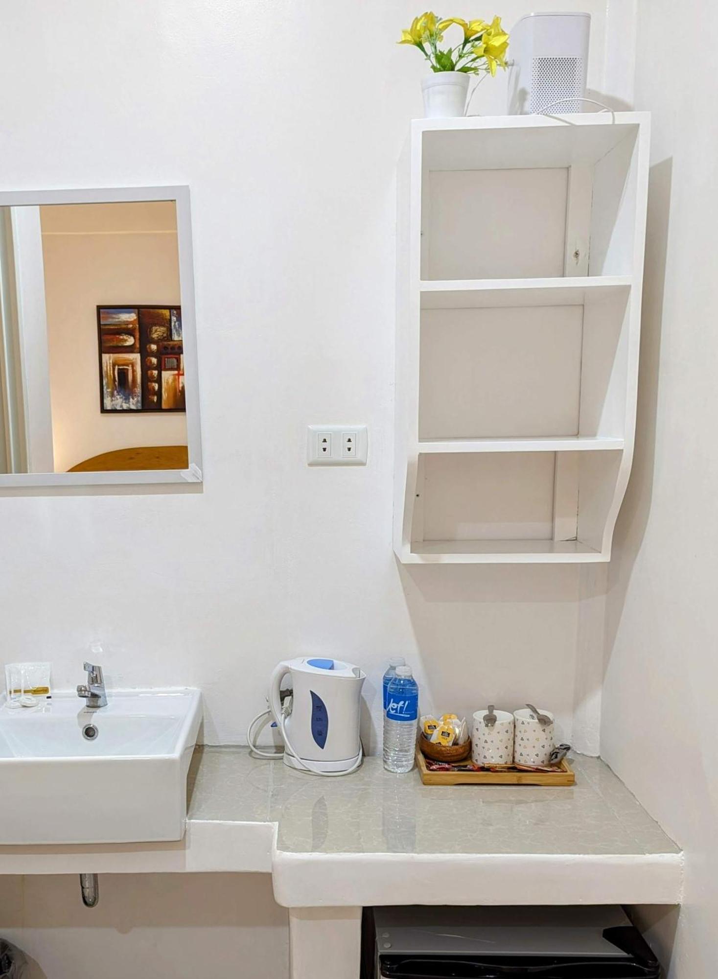 Astillo'S Guest Houses Moalboal Room photo