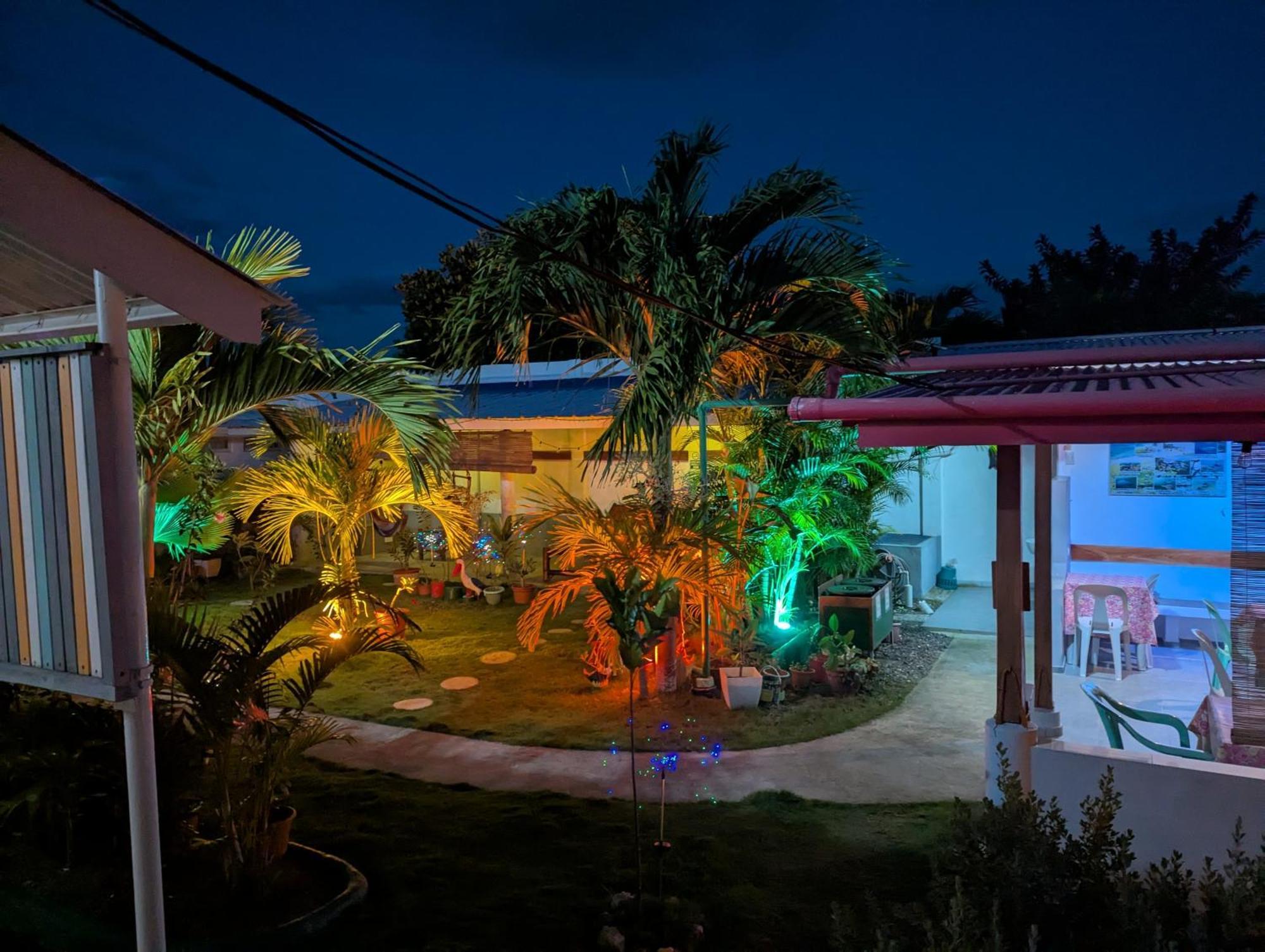 Astillo'S Guest Houses Moalboal Room photo